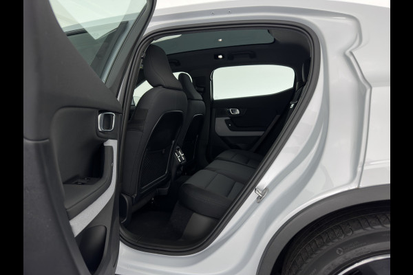 Polestar 2 Standard Range Single Motor 69 kWh [3-Fase-11kW] {SOH-90%} (INCL-BTW) Aut. *PANO | FULL-LED | MEMORY-PACK | CAMERA | KEYLESS | LANE-ASSIST | DIGI-COCKPIT | CARPLAY | DAB+ | HEATED-COMFORTSEATS | CRUISE | TOWBAR | 19''ALU*