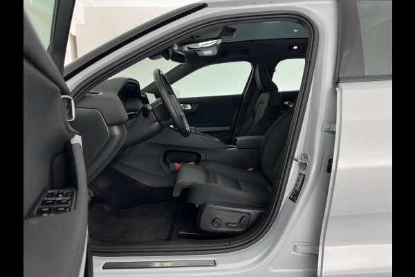 Polestar 2 Standard Range Single Motor 69 kWh [3-Fase-11kW] {SOH-90%} (INCL-BTW) Aut. *PANO | FULL-LED | MEMORY-PACK | CAMERA | KEYLESS | LANE-ASSIST | DIGI-COCKPIT | CARPLAY | DAB+ | HEATED-COMFORTSEATS | CRUISE | TOWBAR | 19''ALU*