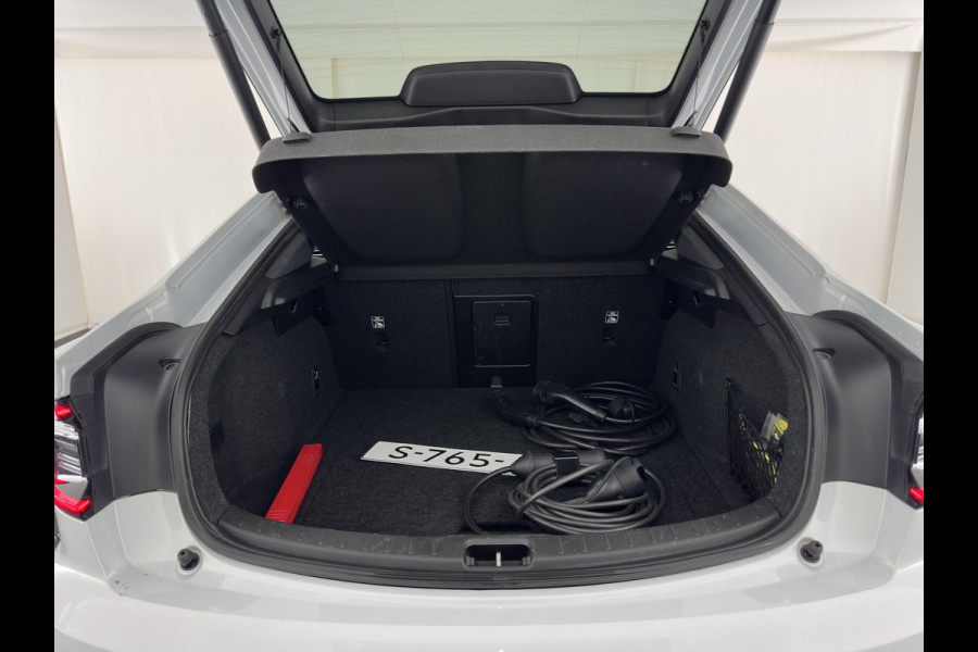 Polestar 2 Standard Range Single Motor 69 kWh [3-Fase-11kW] {SOH-90%} (INCL-BTW) Aut. *PANO | FULL-LED | MEMORY-PACK | CAMERA | KEYLESS | LANE-ASSIST | DIGI-COCKPIT | CARPLAY | DAB+ | HEATED-COMFORTSEATS | CRUISE | TOWBAR | 19''ALU*