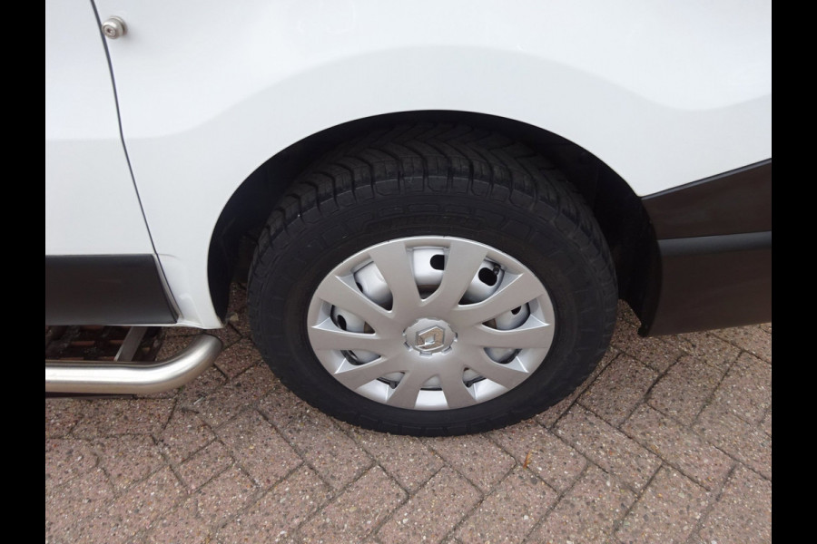 Renault Trafic 2.0 dCi 145 T29 L1H1 AUTOMAAT 2 X SCHUIFDEUR AIRCO NAVIGATIE 3ZITS CRUISE CONTROL