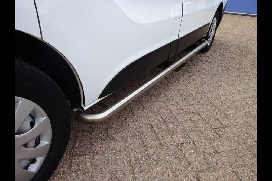 Renault Trafic 2.0 dCi 145 T29 L1H1 AUTOMAAT 2 X SCHUIFDEUR AIRCO NAVIGATIE 3ZITS CRUISE CONTROL