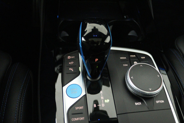 BMW iX3 High Executive 80 kWh (100% SOH, PANORAMADAK, LASER, HEAD-UP, 360 CAMERA, STUURVERWARMING)