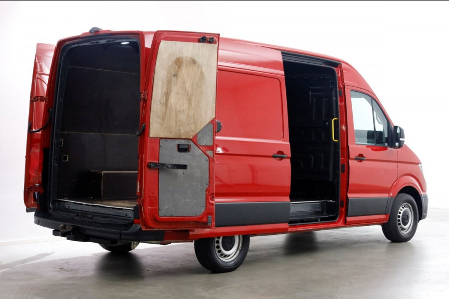 Volkswagen Crafter 35 2.0 TDI 177pk RWD L3H3 (L2H2) Airco/Navi/Trekhaak 3500kg 07-2020