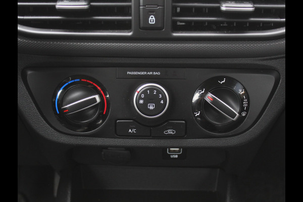 Hyundai i10 1.0 Comfort AIRCO | CRUISE | LED | DAB | CARPLAY | CV | ELRM | STB