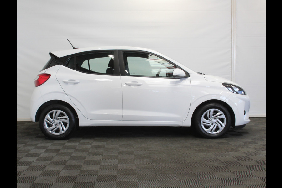 Hyundai i10 1.0 Comfort AIRCO | CRUISE | LED | DAB | CARPLAY | CV | ELRM | STB