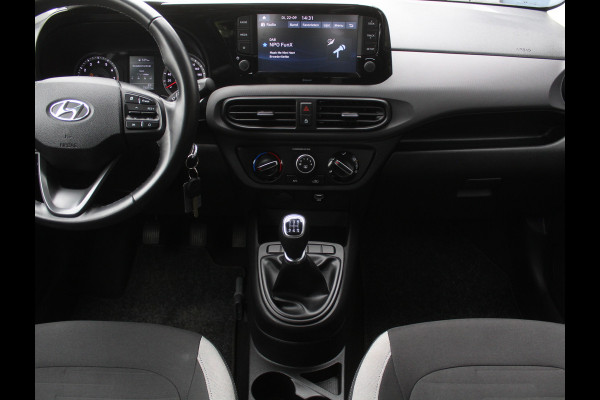 Hyundai i10 1.0 Comfort AIRCO | CRUISE | LED | DAB | CARPLAY | CV | ELRM | STB