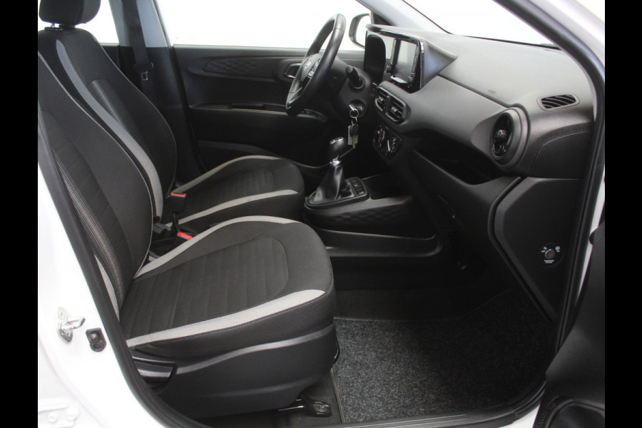 Hyundai i10 1.0 Comfort AIRCO | CRUISE | LED | DAB | CARPLAY | CV | ELRM | STB