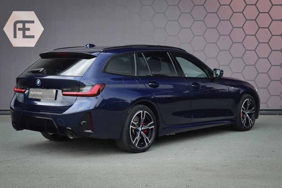 BMW 3 Serie Touring 330e | 25MY | LCI FACELIFT | BTW-AUTO | ELEK. HAAK | HEAD UP | HARMAN & KARDON | SFEERVERLICHTING | 360 CAMERA | MEMORY
