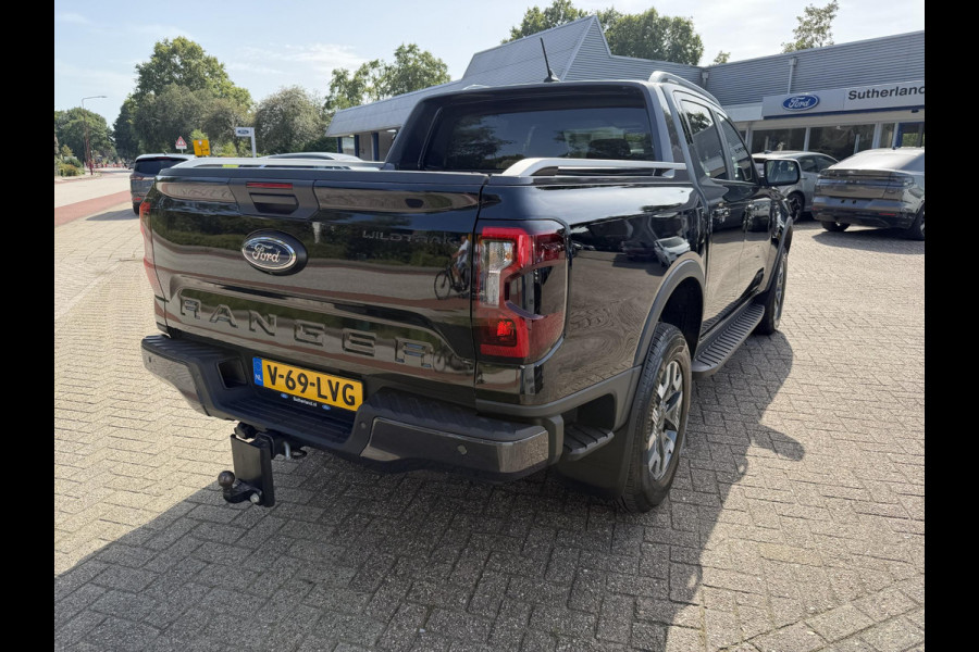 Ford Ranger 2.3 Double Cab Wildtrak PHEV | 281pk |  5 persoons! | Technology Pack Plus Trailer | Cargo Area Pack | Power Rollertop | Prijs excl. BTW incl. BPM | laadkabel mode 3 16A