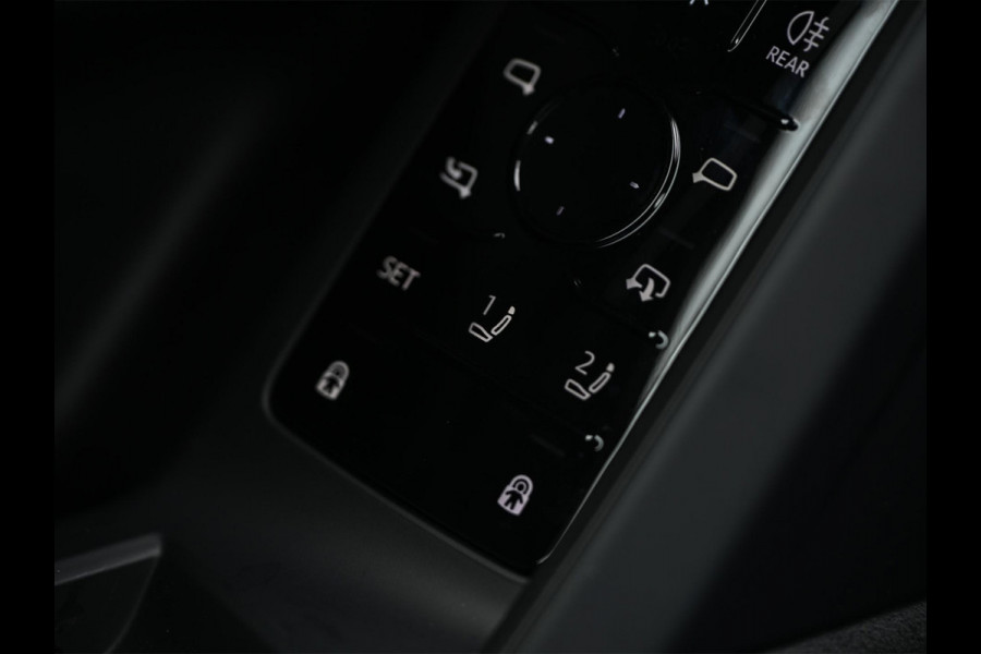 Audi Q5 E-Hybrid quattro 270KW S edition Competition | Panoramadak | 5 Jr Garantie | Luchtvering | B&O | 360 Camera | Adaptive Cruise | Memory Seat | Ambiance Interieur | Stoelverwarming V+A | Stuurverwarming | Trekhaak |