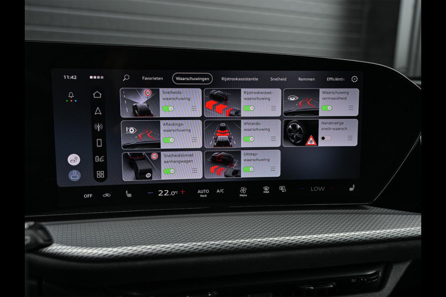 Audi Q5 E-Hybrid quattro 270KW S edition Competition | Panoramadak | 5 Jr Garantie | Luchtvering | B&O | 360 Camera | Adaptive Cruise | Memory Seat | Ambiance Interieur | Stoelverwarming V+A | Stuurverwarming | Trekhaak |