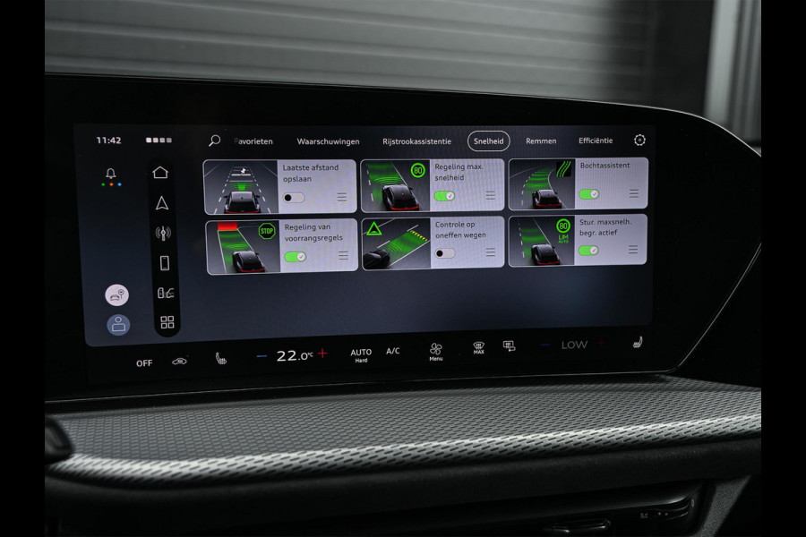 Audi Q5 E-Hybrid quattro 270KW S edition Competition | Panoramadak | 5 Jr Garantie | Luchtvering | B&O | 360 Camera | Adaptive Cruise | Memory Seat | Ambiance Interieur | Stoelverwarming V+A | Stuurverwarming | Trekhaak |
