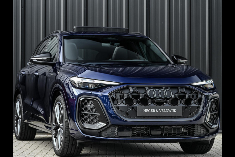 Audi Q5 E-Hybrid quattro 270KW S edition Competition | Panoramadak | 5 Jr Garantie | Luchtvering | B&O | 360 Camera | Adaptive Cruise | Memory Seat | Ambiance Interieur | Stoelverwarming V+A | Stuurverwarming | Trekhaak |