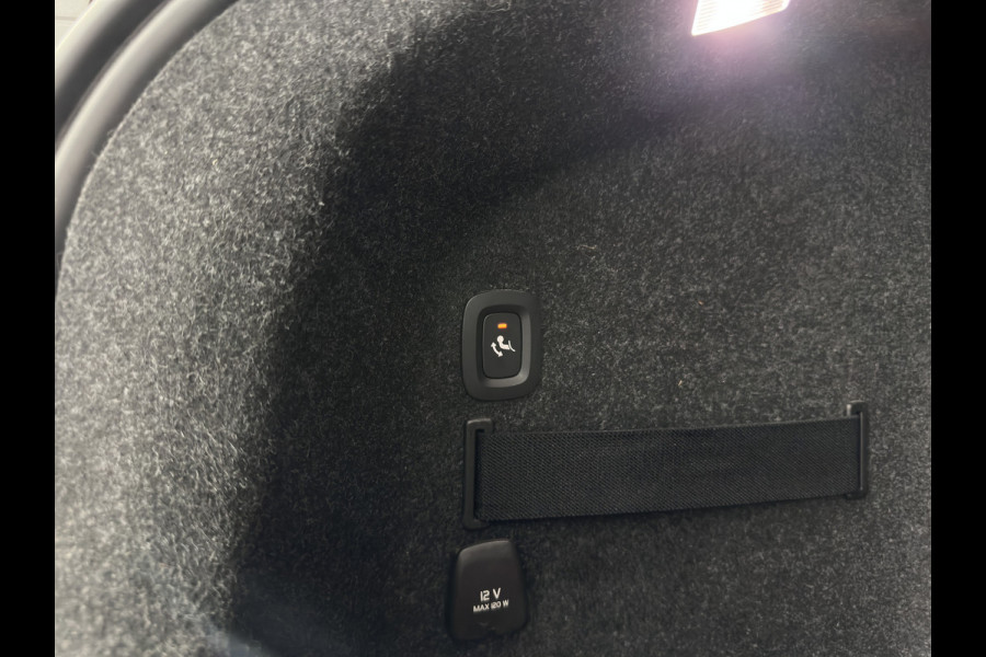 Polestar 2 Standard Range Single Motor 69 kWh [3-Fase-11kW] {SOH-90%} (INCL-BTW) Aut. *PANO | FULL-LED | MEMORY-PACK | CAMERA | KEYLESS | LANE-ASSIST | DIGI-COCKPIT | CARPLAY | DAB+ | HEATED-COMFORTSEATS | CRUISE | TOWBAR | 19''ALU*