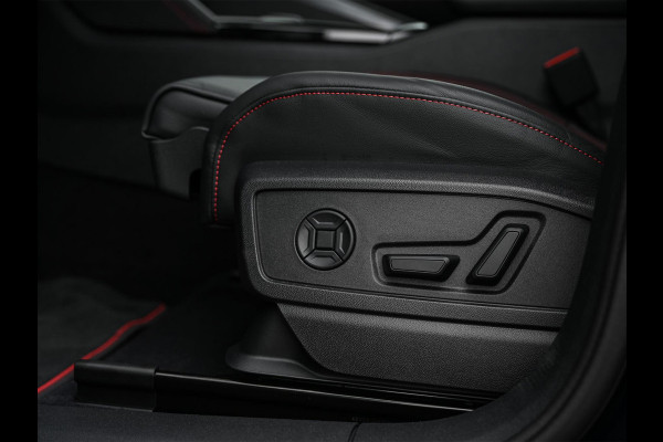 Audi Q5 E-Hybrid quattro 270KW S edition Competition | Panoramadak | 5 Jr Garantie | Luchtvering | B&O | 360 Camera | Adaptive Cruise | Memory Seat | Ambiance Interieur | Stoelverwarming V+A | Stuurverwarming | Trekhaak |