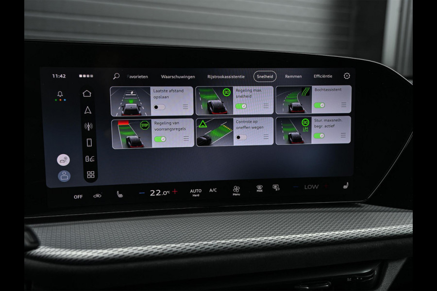 Audi Q5 E-Hybrid quattro 270KW S edition Competition | Panoramadak | 5 Jr Garantie | Luchtvering | B&O | 360 Camera | Adaptive Cruise | Memory Seat | Ambiance Interieur | Stoelverwarming V+A | Stuurverwarming | Trekhaak |