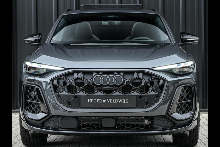 Audi Q5 E-Hybrid quattro 270KW S edition Competition | Panoramadak | 5 Jr Garantie | Luchtvering | B&O | 360 Camera | Adaptive Cruise | Memory Seat | Ambiance Interieur | Stoelverwarming V+A | Stuurverwarming | Trekhaak |