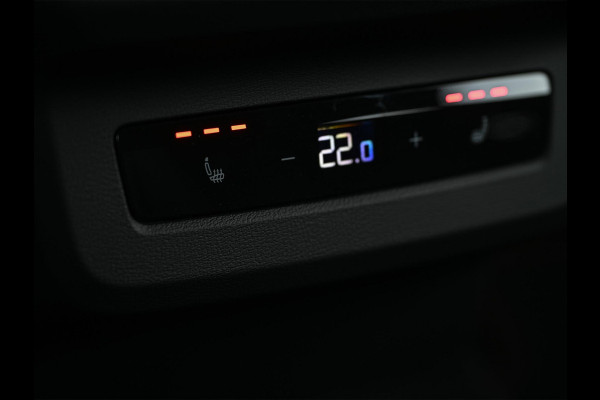 Audi Q5 E-Hybrid quattro 270KW S edition Competition | Panoramadak | 5 Jr Garantie | Luchtvering | B&O | 360 Camera | Adaptive Cruise | Memory Seat | Ambiance Interieur | Stoelverwarming V+A | Stuurverwarming | Trekhaak |