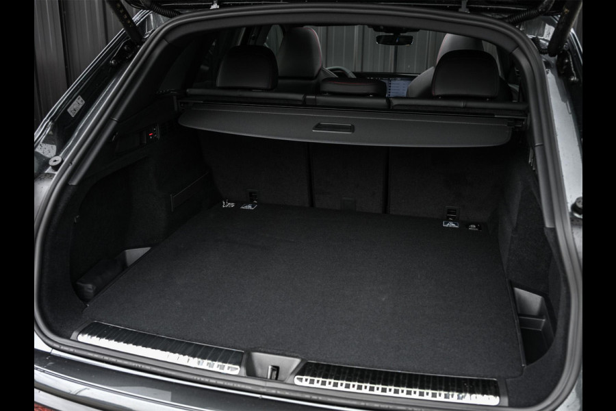 Audi Q5 E-Hybrid quattro 270KW S edition Competition | Panoramadak | 5 Jr Garantie | Luchtvering | B&O | 360 Camera | Adaptive Cruise | Memory Seat | Ambiance Interieur | Stoelverwarming V+A | Stuurverwarming | Trekhaak |