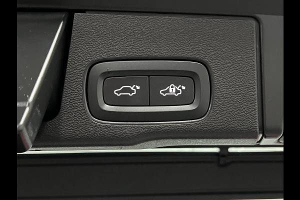 Volvo XC60 2.0 T6 Plug-in hybrid AWD Inscription Expression Luchtvering | Trekhaak | Stoel ventilatie | Massage | Open dak | Adapt. cruise | Stuur-/stoelverwarming | Memory