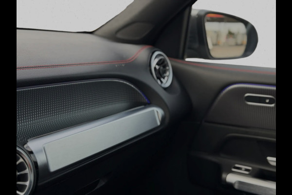 Mercedes-Benz EQB 250 AMG Line 7p. 67 kWh 93% SoH(NL-auto, 1e Eig, Dealer OndH, Panorama, SfeerV, Carplay, Camera, StoelV, Etc)