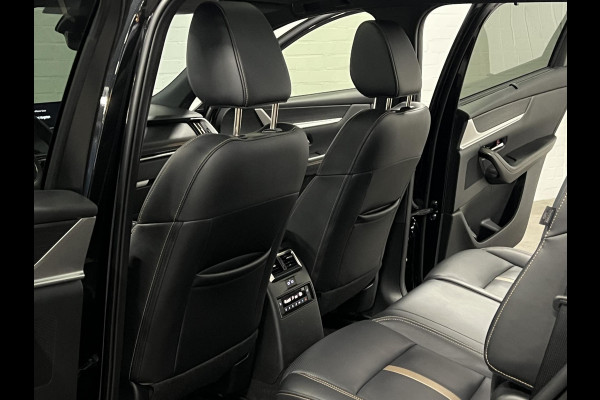 Mazda CX-80 2.5 e-SkyActiv PHEV Homura Plus 7 persoons | Open dak | Adapt. Cruise | Stoelventilatie | Stuur-/Stoelverwarming | 360 camera | Head-up | Carplay | Bose sound | Memory