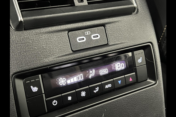 Mazda CX-80 2.5 e-SkyActiv PHEV Homura Plus 7 persoons | Open dak | Adapt. Cruise | Stoelventilatie | Stuur-/Stoelverwarming | 360 camera | Head-up | Carplay | Bose sound | Memory