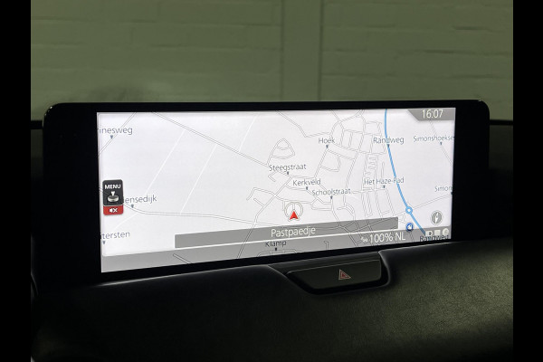 Mazda CX-80 2.5 e-SkyActiv PHEV Homura Plus 7 persoons | Open dak | Adapt. Cruise | Stoelventilatie | Stuur-/Stoelverwarming | 360 camera | Head-up | Carplay | Bose sound | Memory