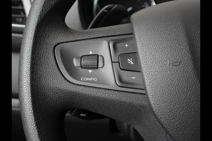 Toyota Proace Shuttle 2.0 145pk L3H1 Automaat Cool 9persoons PERSONENBUS Climate Control Camera Dab Adaptive Cruise Control Stoelverwarming Lichtmetalen velgen
