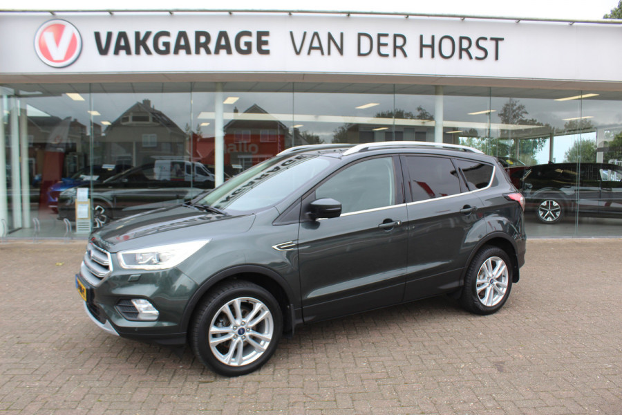 Ford Kuga 1.5 150 pk EcoBoost Titanium Mooie, chique en luxe Ford Kuga, hoge in- en uitstap ! Trekhaak, Climate Controle, Cruise Controle