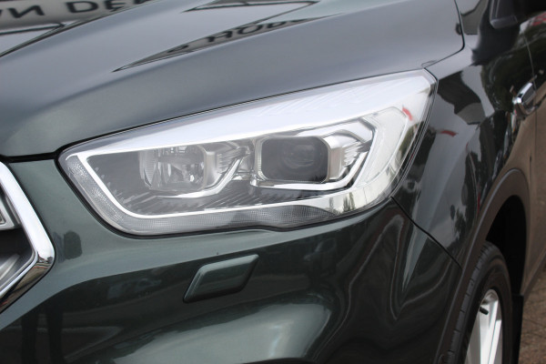 Ford Kuga 1.5 150 pk EcoBoost Titanium Mooie, chique en luxe Ford Kuga, hoge in- en uitstap ! Trekhaak, Climate Controle, Cruise Controle