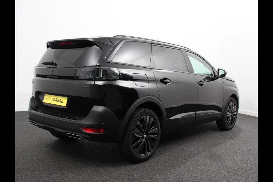 Peugeot 5008 1.2 PureTech 130pk Automaat GT Black Pack 7 zit Navigatie Apple CarPlay Android Camera Parkeerhulp Adaptive Cruise Control Stoelverwarming Electrische achterklep Climate Control Lichtmetalen velgen