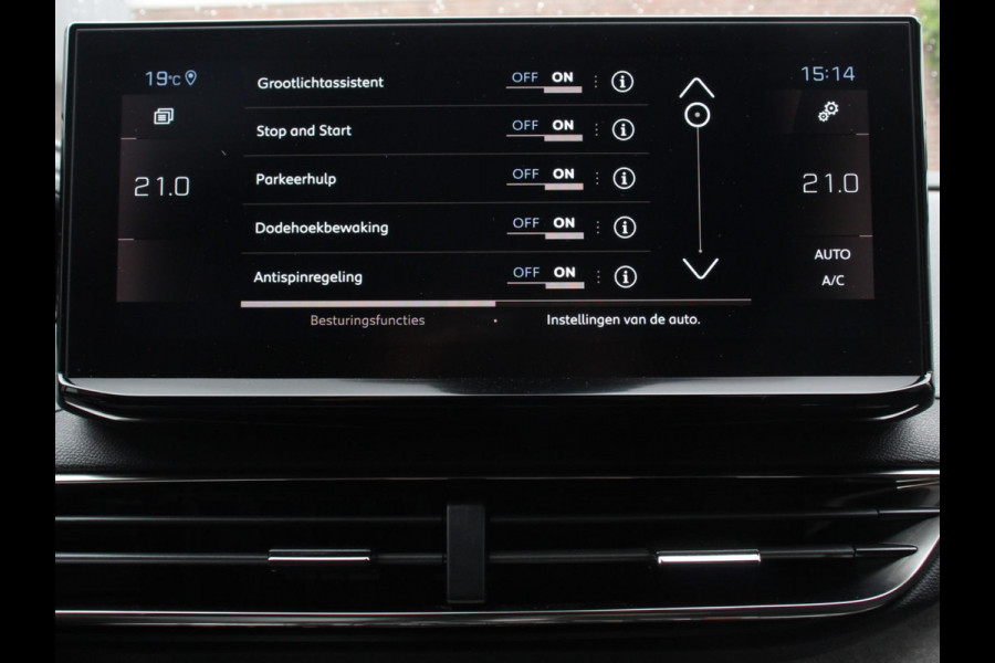Peugeot 5008 1.2 PureTech 130pk Automaat GT Black Pack 7 zit Navigatie Apple CarPlay Android Camera Parkeerhulp Adaptive Cruise Control Stoelverwarming Electrische achterklep Climate Control Lichtmetalen velgen