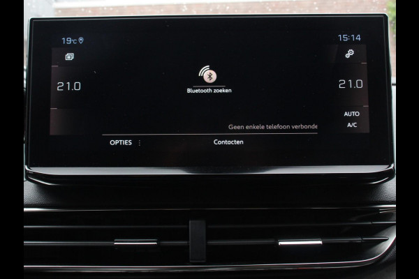 Peugeot 5008 1.2 PureTech 130pk Automaat GT Black Pack 7 zit Navigatie Apple CarPlay Android Camera Parkeerhulp Adaptive Cruise Control Stoelverwarming Electrische achterklep Climate Control Lichtmetalen velgen