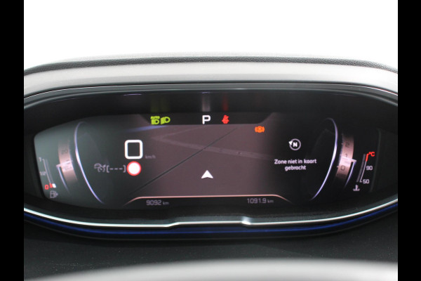 Peugeot 5008 1.2 PureTech 130pk Automaat GT Black Pack 7 zit Navigatie Apple CarPlay Android Camera Parkeerhulp Adaptive Cruise Control Stoelverwarming Electrische achterklep Climate Control Lichtmetalen velgen