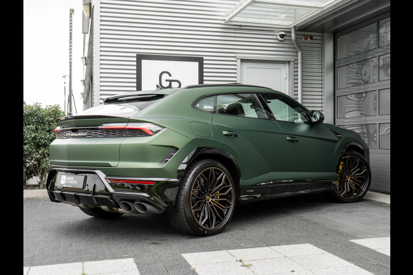 Lamborghini Urus 4.0 V8 Hybrid SE | CARBON | MATT | BTW | PANO | VOL