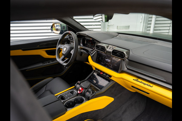 Lamborghini Urus 4.0 V8 Hybrid SE | CARBON | MATT | BTW | PANO | VOL