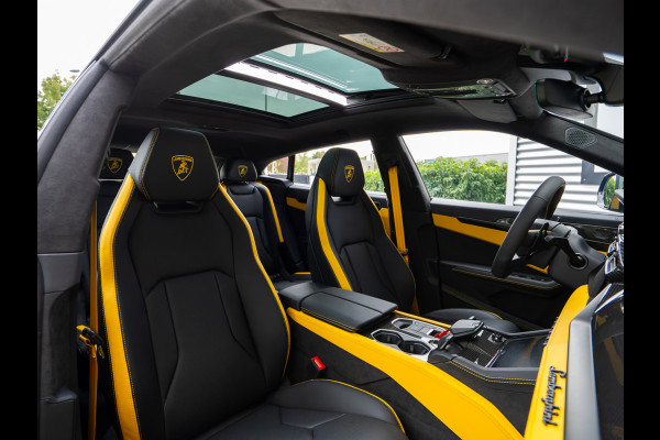 Lamborghini Urus 4.0 V8 Hybrid SE | CARBON | MATT | BTW | PANO | VOL