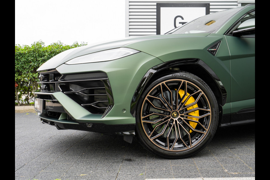 Lamborghini Urus 4.0 V8 Hybrid SE | CARBON | MATT | BTW | PANO | VOL