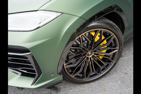 Lamborghini Urus 4.0 V8 Hybrid SE | CARBON | MATT | BTW | PANO | VOL