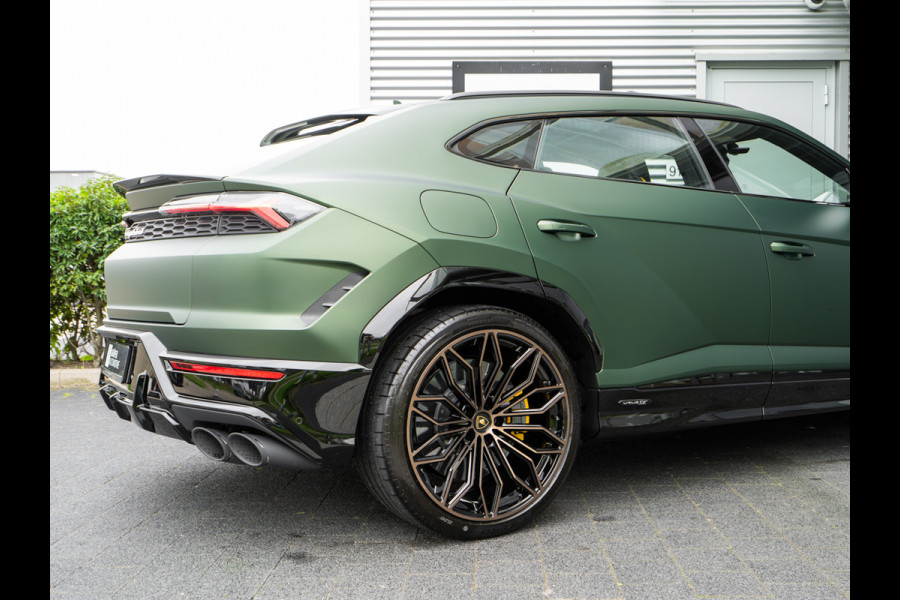Lamborghini Urus 4.0 V8 Hybrid SE | CARBON | MATT | BTW | PANO | VOL
