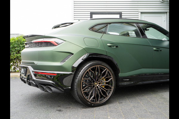 Lamborghini Urus 4.0 V8 Hybrid SE | CARBON | MATT | BTW | PANO | VOL