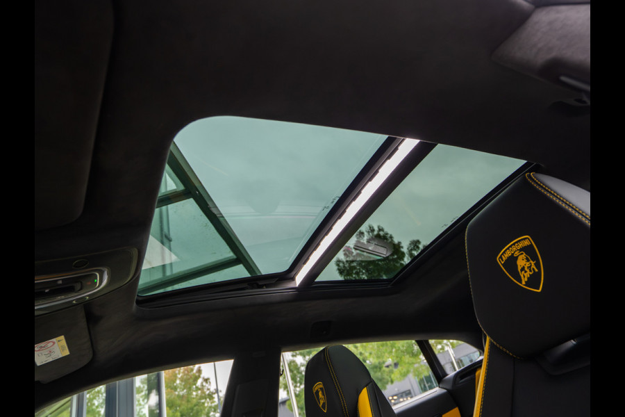 Lamborghini Urus 4.0 V8 Hybrid SE | CARBON | MATT | BTW | PANO | VOL