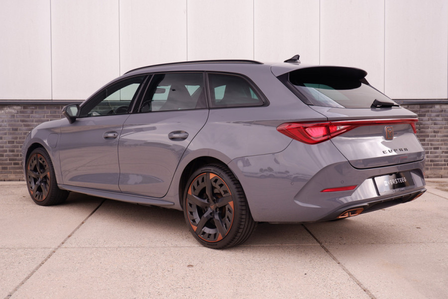 CUPRA Leon Sportstourer 1.4 e-Hybrid VZ 245PK | Sfeerverlichting | Camera | Carplay | LED |