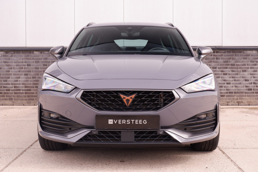 CUPRA Leon Sportstourer 1.4 e-Hybrid VZ 245PK | Sfeerverlichting | Camera | Carplay | LED |