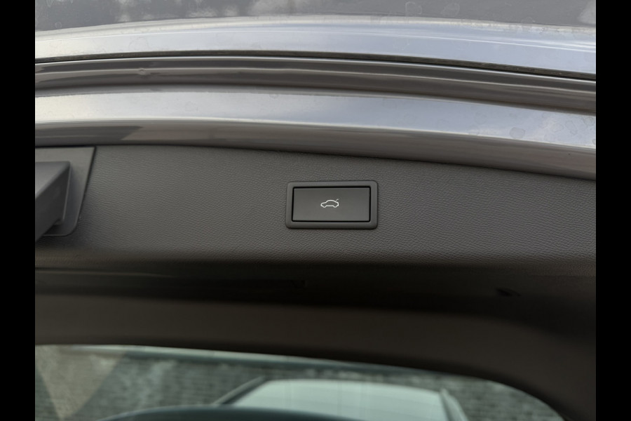 CUPRA Leon Sportstourer 1.4 e-Hybrid VZ 245PK | Sfeerverlichting | Camera | Carplay | LED |