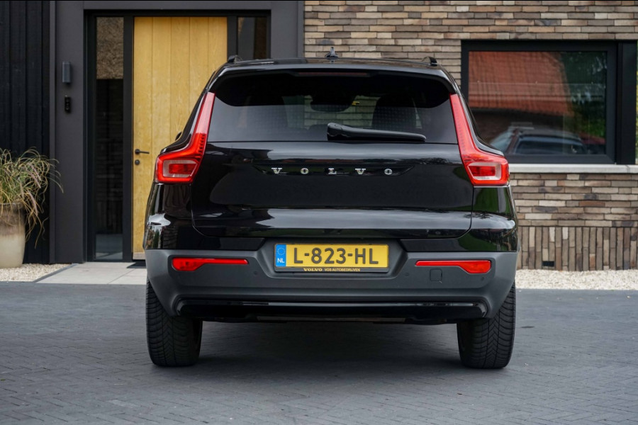 Volvo XC40 R-Design T5 Recharge 1.5 T5 PHEV 262PK Memory/ACC/Trkhk/RCam/Black-line
