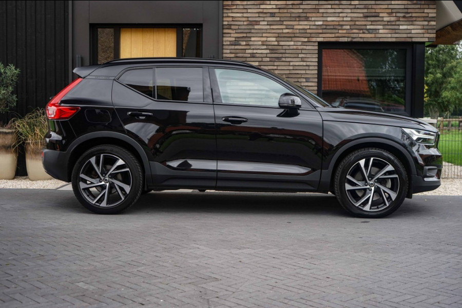 Volvo XC40 R-Design T5 Recharge 1.5 T5 PHEV 262PK Memory/ACC/Trkhk/RCam/Black-line