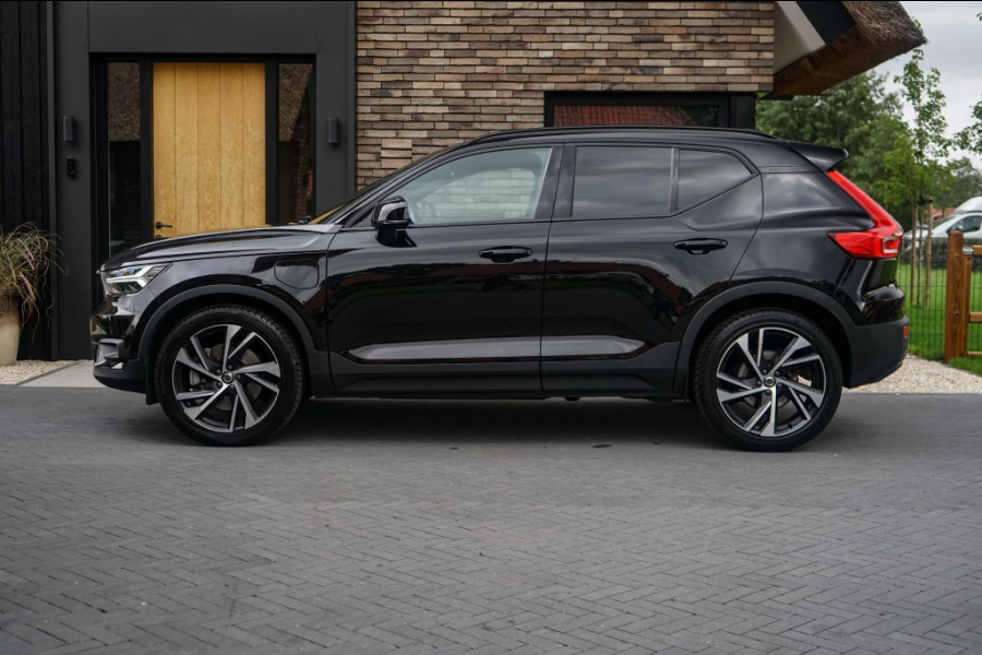 Volvo XC40 R-Design T5 Recharge 1.5 T5 PHEV 262PK Memory/ACC/Trkhk/RCam/Black-line