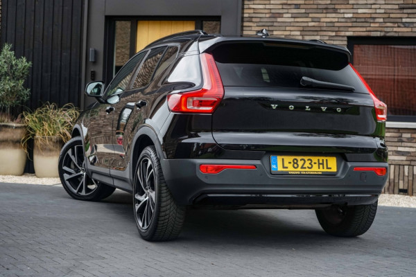 Volvo XC40 R-Design T5 Recharge 1.5 T5 PHEV 262PK Memory/ACC/Trkhk/RCam/Black-line